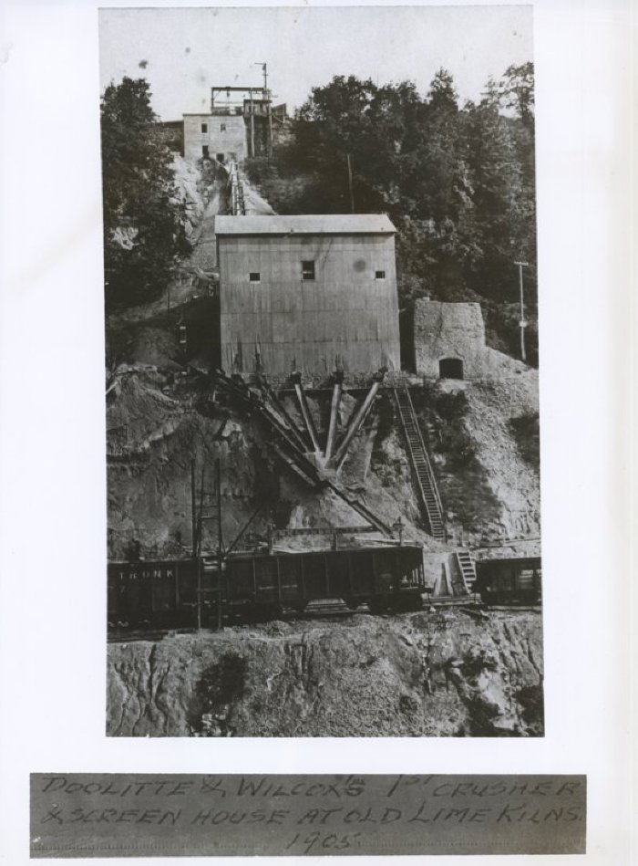 Doolittle and Wilcox's First Crusher and Screen House