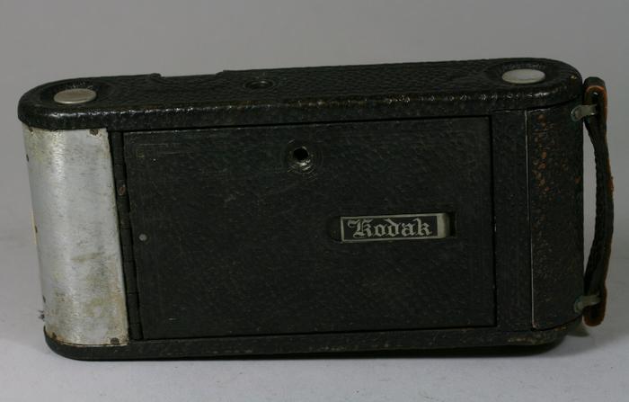Camera (1971.230)